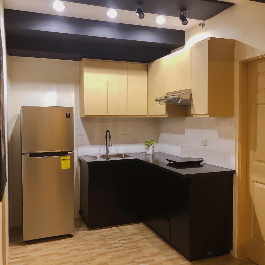 Hotel Ambiance, Spacious 2-Bedroom Condo In Qc Manila Exteriör bild