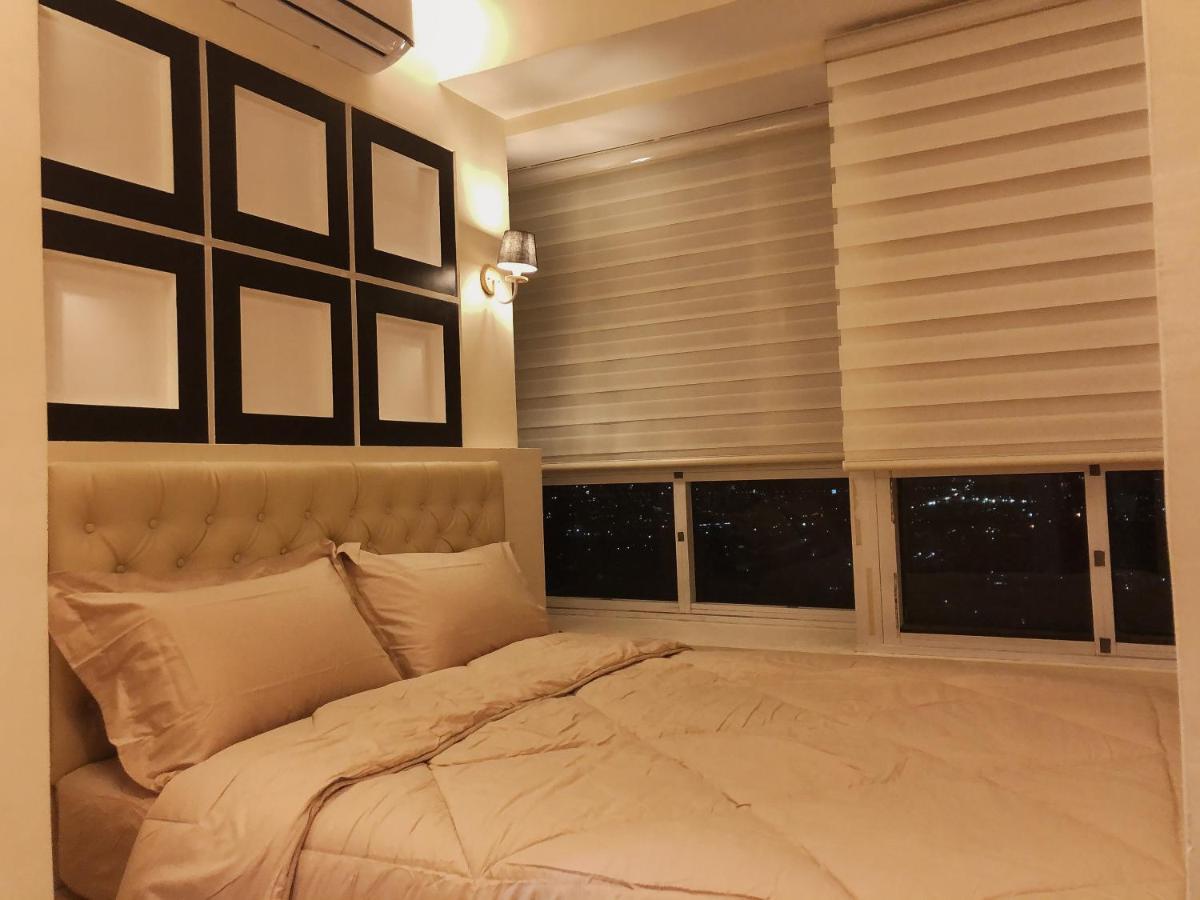 Hotel Ambiance, Spacious 2-Bedroom Condo In Qc Manila Exteriör bild